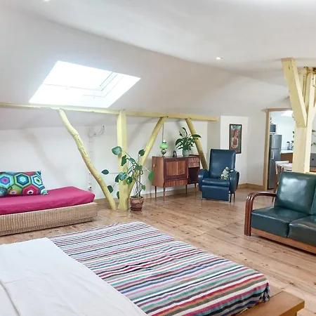 Calling & Gæstehus Lisboa