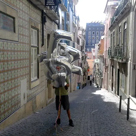 Calling & Guest house Lisbon